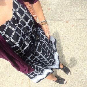 ⭐️6 for $35 - Mix and Match⭐️ Black and white checkered dress